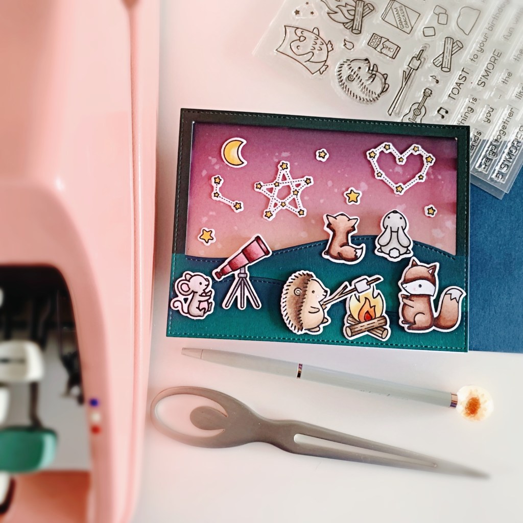 Critters under a night sky (feat. Lawn&nbsp;Fawn)